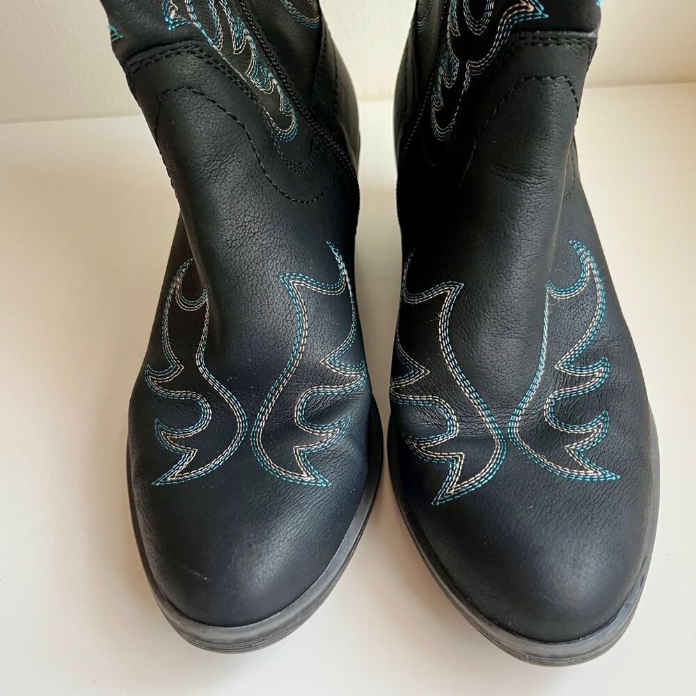 Women's Mid Calf Embroidered Black Cowboy Boots | Size 7 - Picture 8 of 14